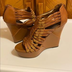 Gianni Bini Brown Wedges